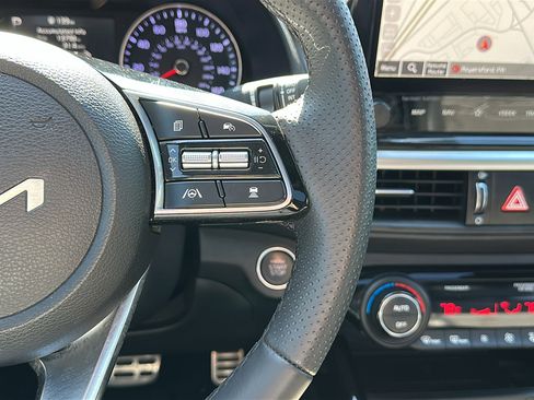 Used 2023 Kia Forte GT-Line w/ GT-Line Premium Package FWD image 17