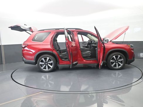 Used 2024 Honda Pilot Touring image 81