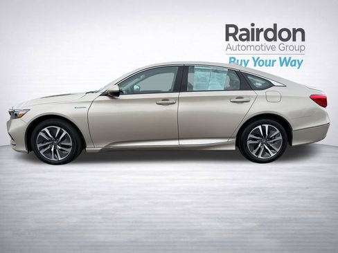 Used 2019 Honda Accord Touring image 4