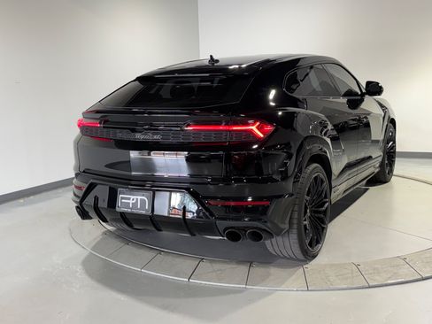 Used 2025 Lamborghini Urus SE AWD/4WD image 15
