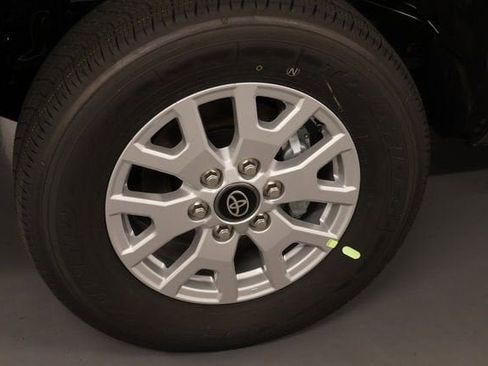 New 2026 Toyota Tacoma SR5 image 8