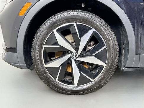 Used 2023 Volkswagen ID.4 Pro S Plus AWD/4WD image 32