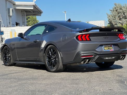 Used 2024 Ford Mustang GT RWD image 6