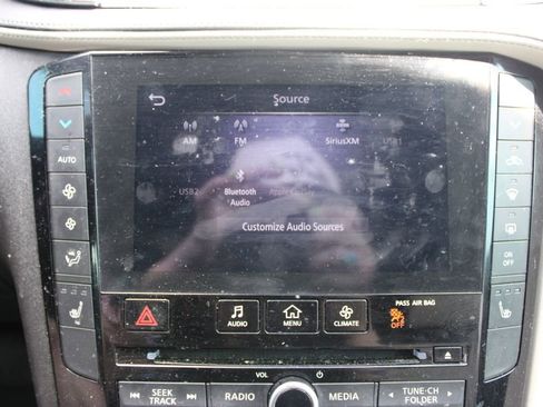 Used 2025 INFINITI QX55 Luxe w/ Accent Package image 27
