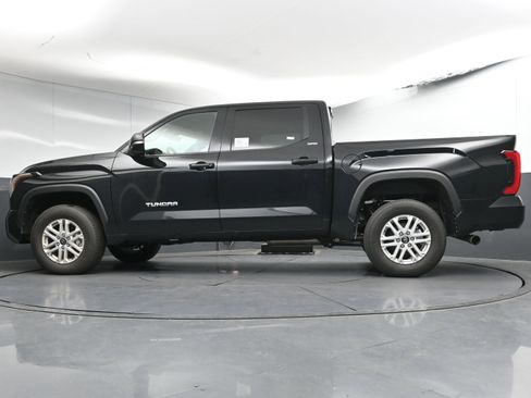 Used 2025 Toyota Tundra SR5 w/ SR5 Convenience Package image 30