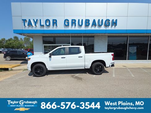 New 2026 Chevrolet Silverado 1500 Custom AWD/4WD image 1