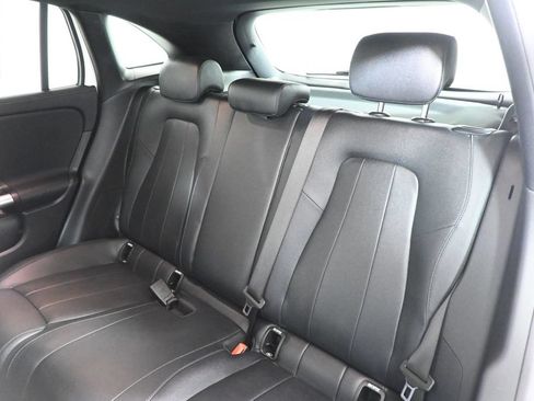 Certified 2023 Mercedes-Benz GLA 250 4MATIC image 4