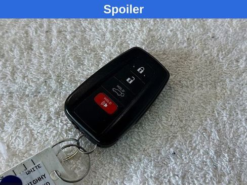 Used 2022 Toyota Highlander XLE image 30