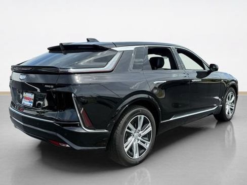 Used 2024 Cadillac Lyriq Tech w/ LPO, Floor Liner Package RWD image 3