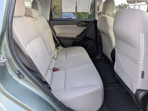 Used 2017 Subaru Forester 2.5i Premium w/ Popular Package #2A image 34