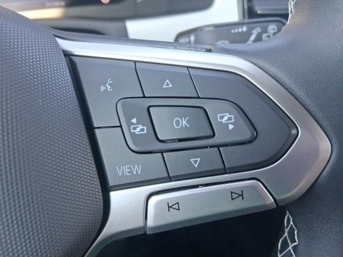 Used 2022 Volkswagen Atlas SE w/ Black Wheel Package image 22