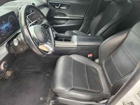 Used 2024 Mercedes-Benz C 300 Sedan image 11