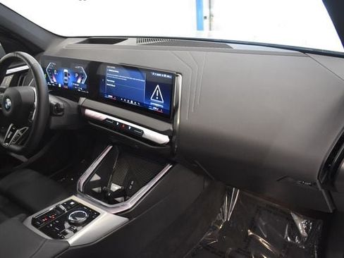 Used 2025 BMW X3 xDrive30i AWD/4WD image 18