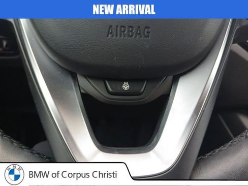 Used 2023 BMW 230i Coupe w/ Premium Package image 19