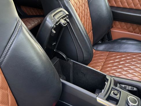 Used 2017 Mercedes-Benz G 63 AMG 4MATIC image 38