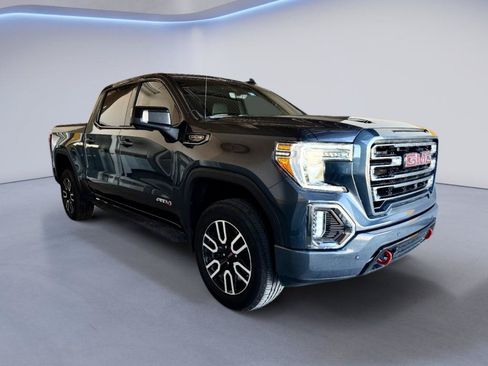 Used 2021 GMC Sierra 1500 AT4 w/ AT4 Value Package AWD/4WD image 4