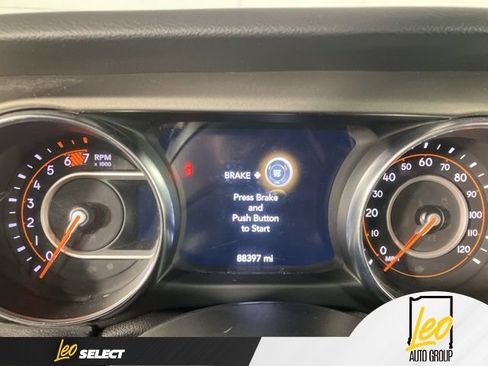 Used 2021 Jeep Wrangler Sport AWD/4WD image 14
