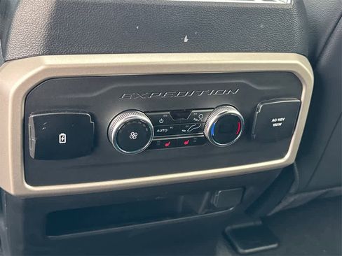 New 2024 Ford Expedition Limited image 19