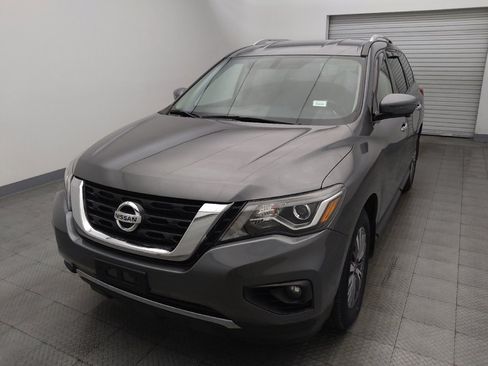 Used 2019 Nissan Pathfinder SL image 15
