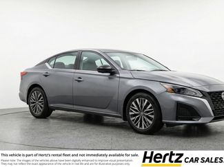 Used 2025 Nissan Altima 2.5 SV video 1