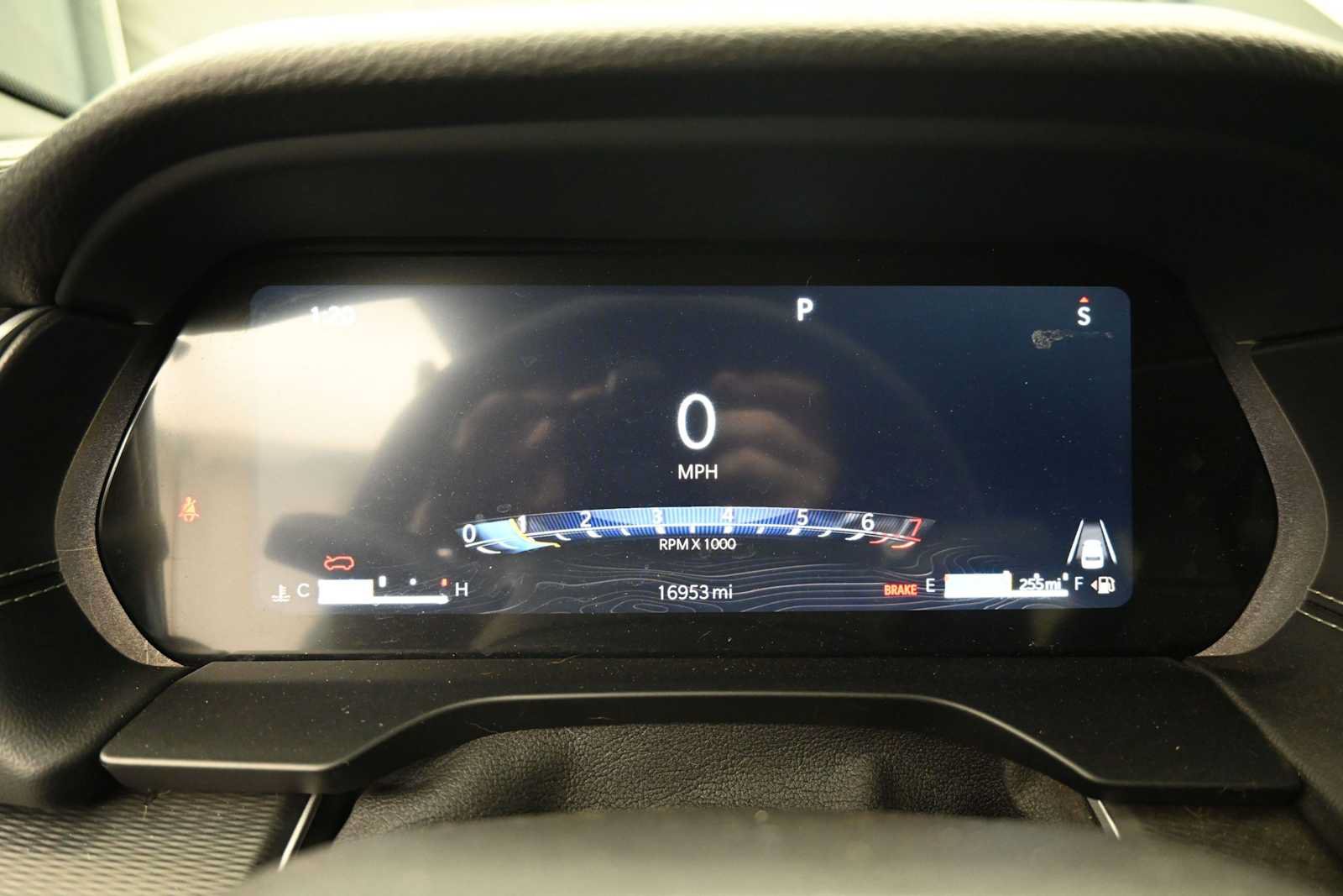 Used 2024 Jeep Grand Cherokee Laredo X w/ Luxury Tech Group I AWD/4WD image 11