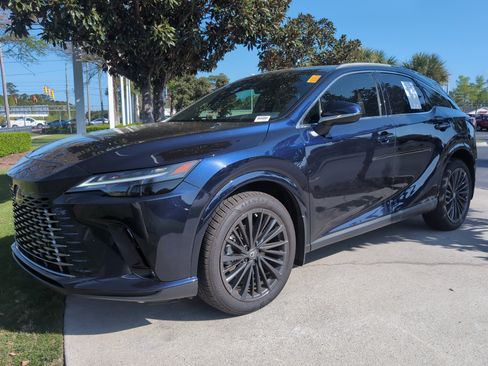 Used 2024 Lexus RX 350 Premium w/ Cold Area Package image 5