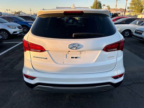 Used 2017 Hyundai Santa Fe Sport image 7