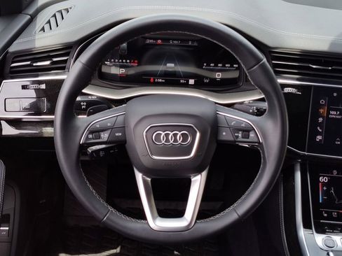 Used 2025 Audi Q7 3.0T Prestige w/ Prestige Package AWD/4WD image 29