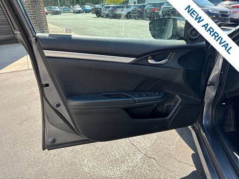 Used 2019 Honda Civic Sport image 18