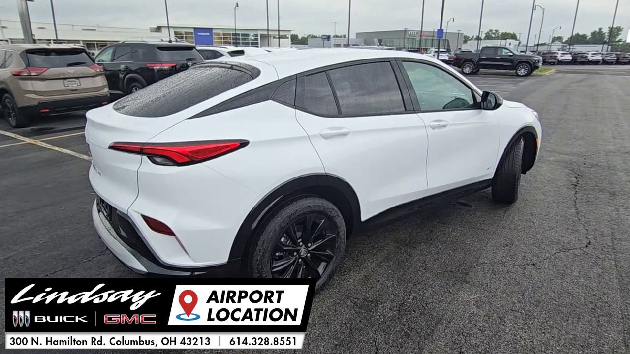 New 2026 Buick Envista Sport Touring w/ Convenience I Package FWD image 9