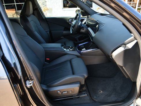 Used 2025 BMW X3 xDrive30i image 26