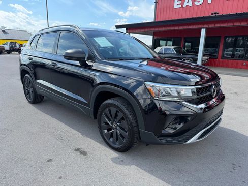 Used 2024 Volkswagen Taos S image 1