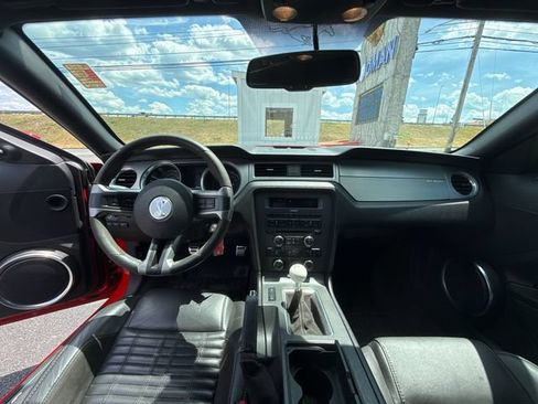 Used 2012 Ford Mustang Shelby GT500 w/ SVT Performance Pkg RWD image 19