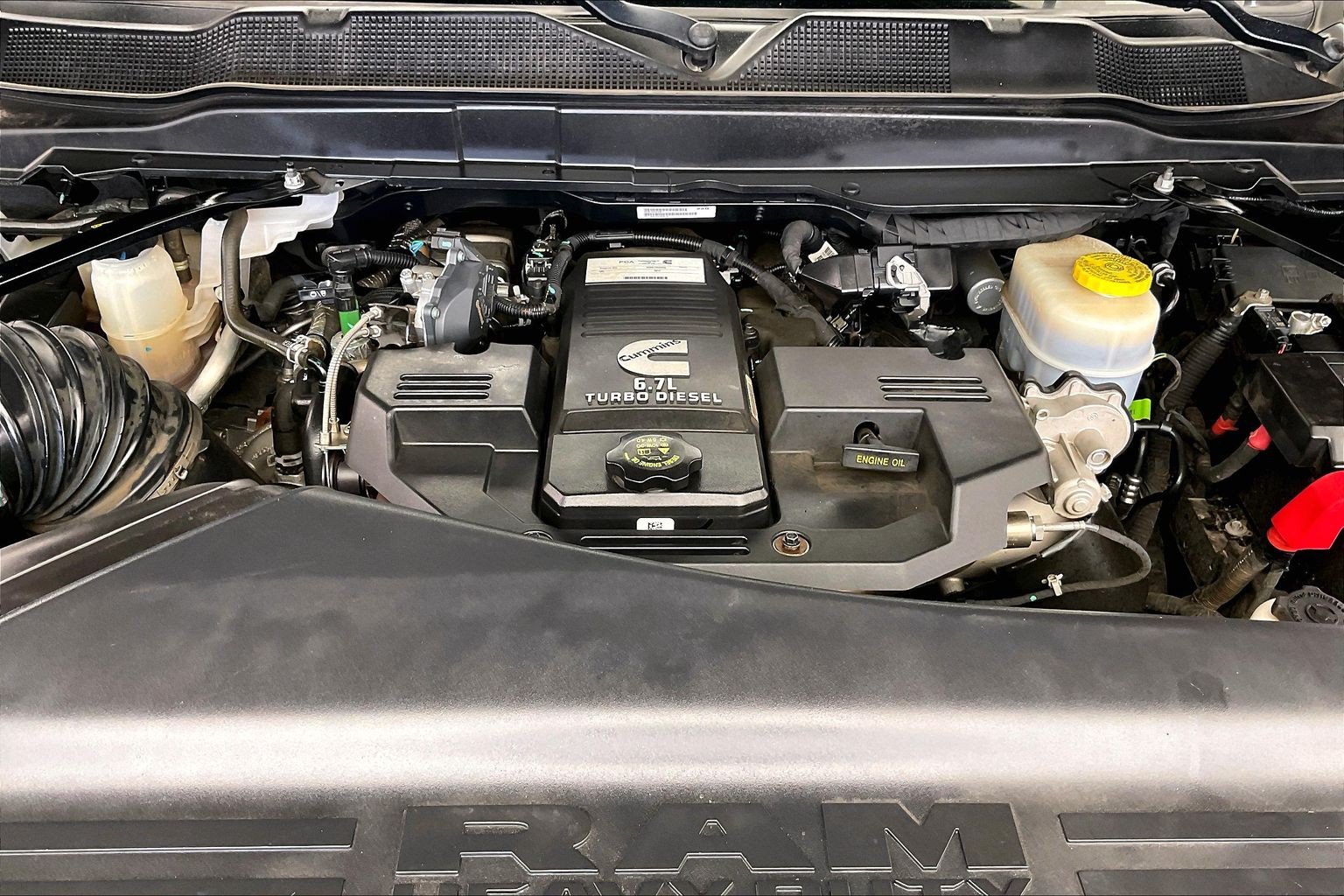 Used 2022 RAM 2500 Laramie AWD/4WD image 9