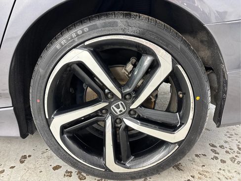 Used 2019 Honda Accord Sport image 29