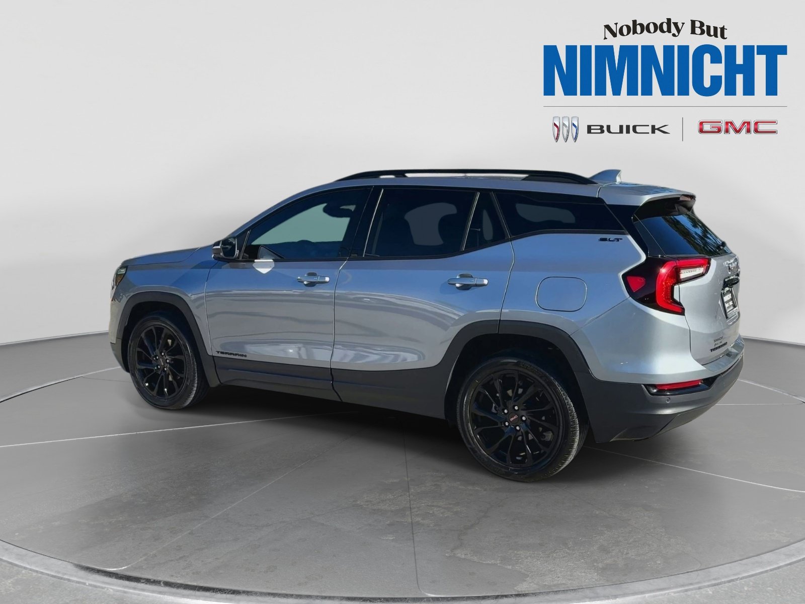 Used 2023 GMC Terrain SLT w/ Elevation Edition FWD image 6