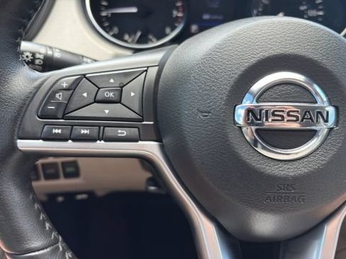 Used 2021 Nissan Rogue Sport SL w/ Premium Package AWD/4WD image 9