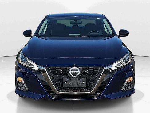 Used 2019 Nissan Altima 2.5 SR FWD image 12