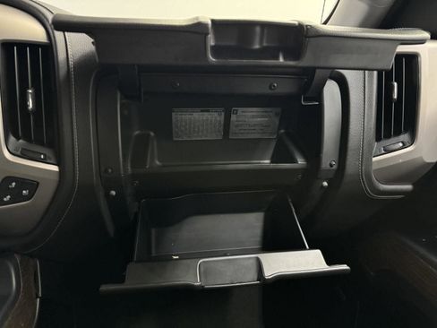 Used 2018 GMC Sierra 2500 Denali w/ Duramax Plus Package image 27