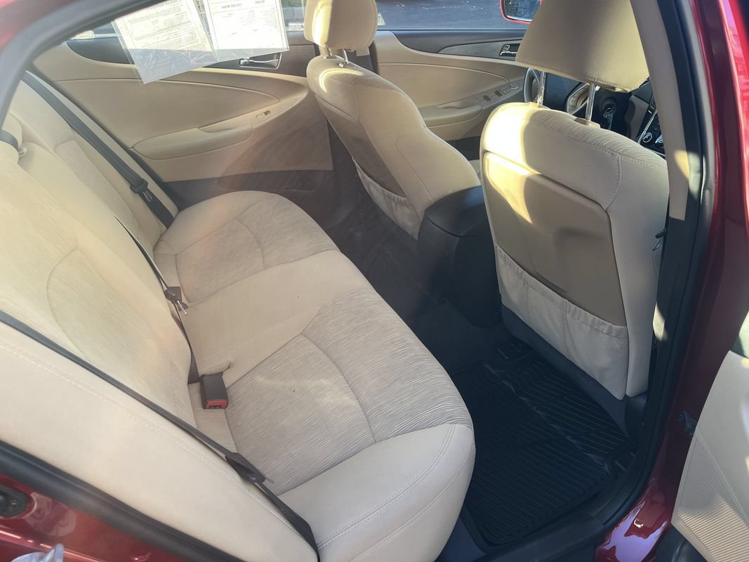 Used 2012 Hyundai Sonata GLS w/ Popular Equipment Pkg FWD image 14