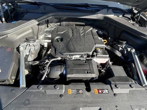 Used 2025 Genesis GV80 2.5T Standard image 29