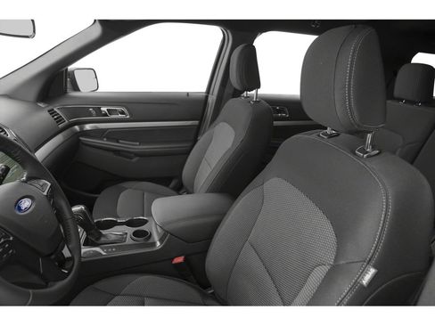 Used 2018 Ford Explorer Platinum AWD/4WD image 7