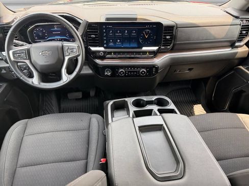 Used 2024 Chevrolet Silverado 1500 RST AWD/4WD image 11