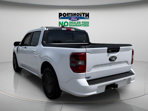 Used 2025 Ford Maverick Lobo AWD/4WD image 28