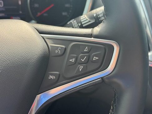 Used 2023 Chevrolet Equinox LT AWD/4WD image 24