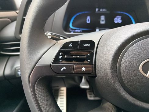 New 2026 Hyundai Elantra Sport FWD image 17