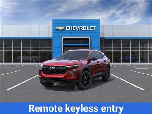 New 2026 Chevrolet Trax LT w/ Driver Confidence Package FWD image 10