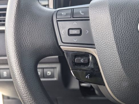 Used 2025 Toyota Camry LE FWD image 19