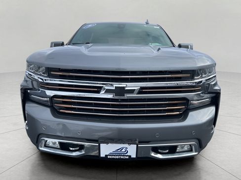 Used 2019 Chevrolet Silverado 1500 High Country w/ Technology Package image 2