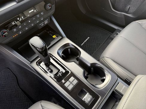 New 2026 Subaru Outback Limited AWD/4WD image 20